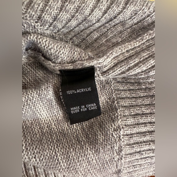 by&by Long Sleeve Sweater Dress - Black Chevron - Picture 12 of 12